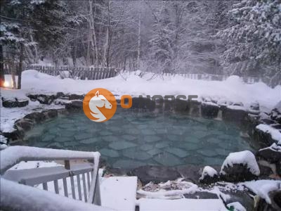 长白山温泉铁路疗养院.jpg